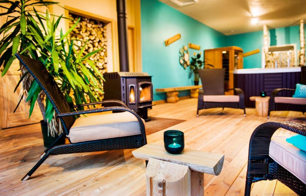 Village Scandinave Lodge & Spa Shediac Esterno foto